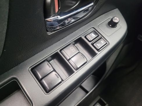 Used 2014 Subaru Impreza 2.0i Premium w/ All-Weather Package w/CVT AWD/4WD image 27