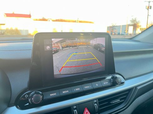 Used 2024 Kia Forte LXS image 22