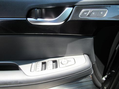 Used 2022 Hyundai Palisade Limited FWD image 20