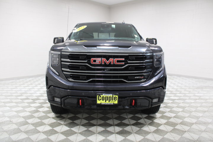 Used 2023 GMC Sierra 1500 AT4 w/ AT4 Preferred Package AWD/4WD image 6