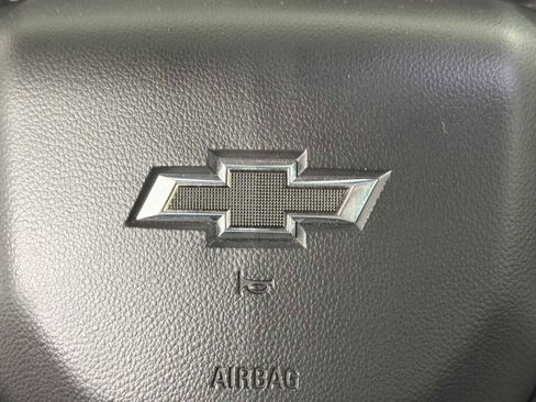 Used 2021 Chevrolet Silverado 1500 LT Trail Boss w/ Convenience Package II image 22