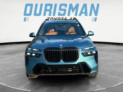 Used 2025 BMW X7 xDrive40i w/ Executive Package AWD/4WD image 2