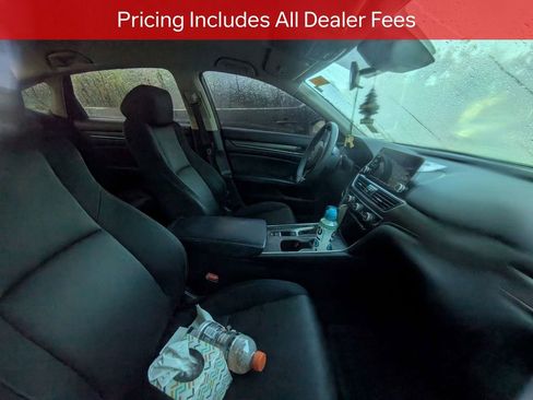 Used 2018 Honda Accord LX image 8