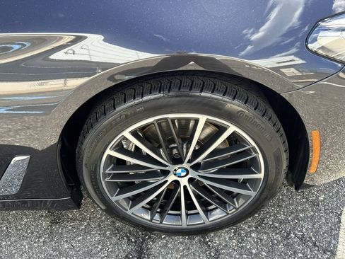 Used 2023 BMW 540i xDrive w/ Convenience Package AWD/4WD image 13
