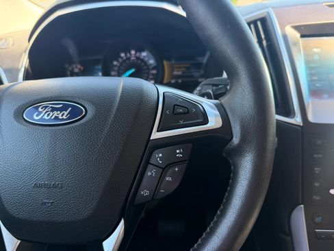 Used 2015 Ford Edge Titanium w/ Equipment Group 301A AWD/4WD image 16