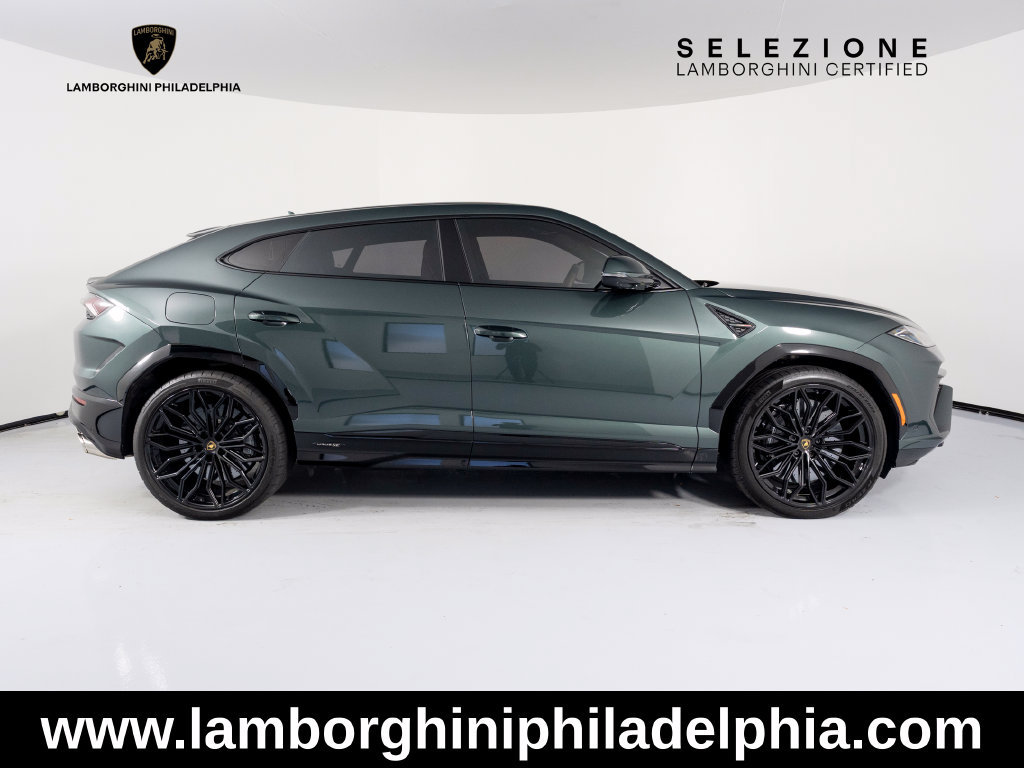 Used 2025 Lamborghini Urus SE AWD/4WD image 4
