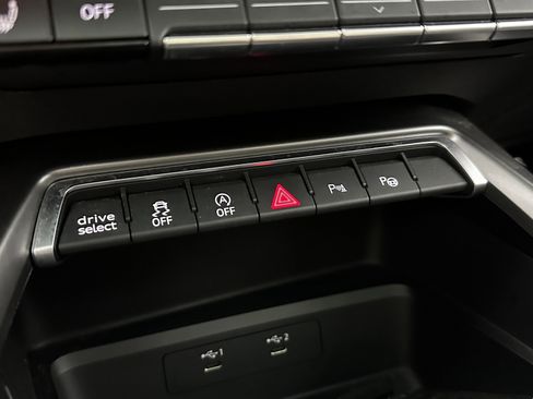 Used 2023 Audi A3 2.0T Premium image 19