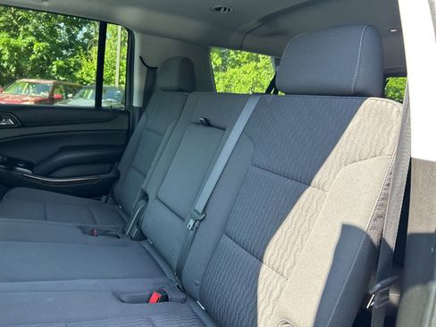Used 2019 Chevrolet Suburban LS w/ All-Season Package AWD/4WD image 27