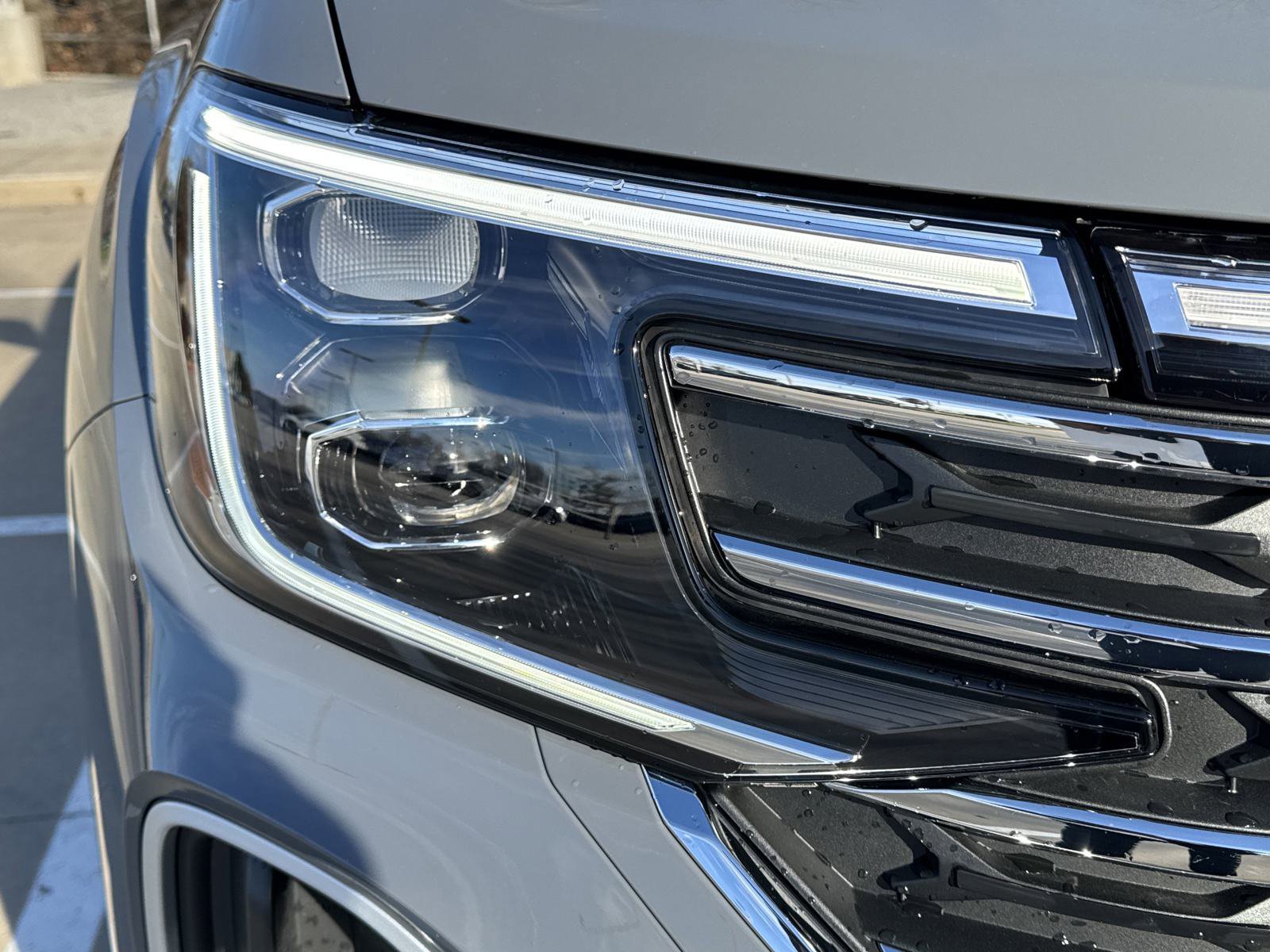 Certified 2026 Volkswagen Atlas SE FWD image 36