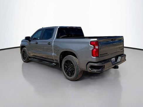 Used 2022 Chevrolet Silverado 1500 Custom w/ LPO, Blackout Package RWD image 5