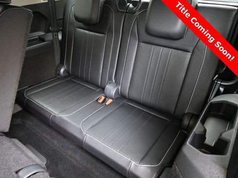 Used 2024 Volkswagen Tiguan Wolfsburg Edition image 20