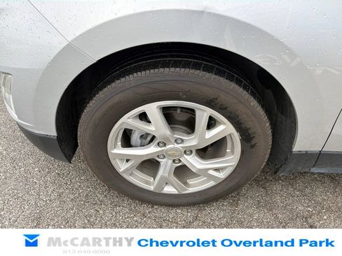 Used 2020 Chevrolet Equinox Premier FWD image 13