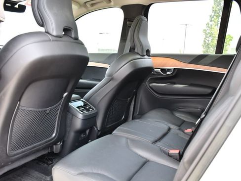 Used 2023 Volvo XC90 B6 Plus w/ Protection Package Premier AWD/4WD image 28