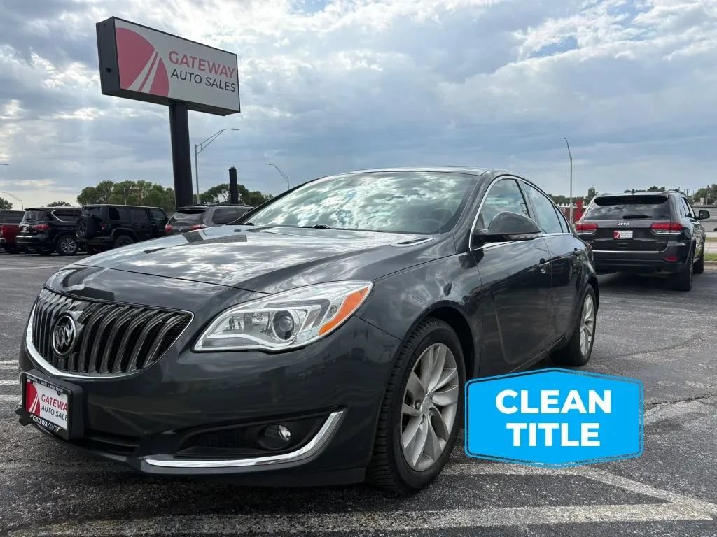 Used 2017 Buick Regal Premium w/ Driver Confidence Package #1 AWD/4WD image 1