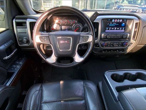 Used 2018 GMC Sierra 1500 SLT w/ SLT Premium Package image 5