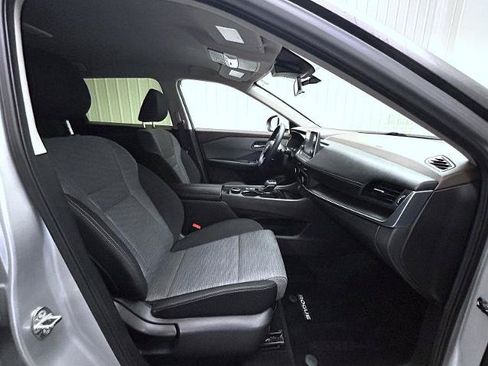 Certified 2023 Nissan Rogue SV AWD/4WD image 15