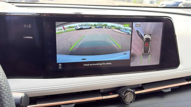 Certified 2024 Nissan Ariya AWD image 18