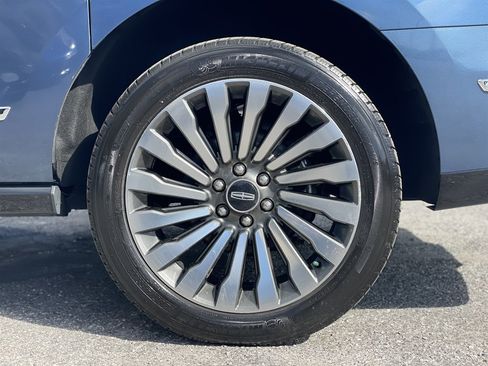 Used 2019 Lincoln Navigator L Reserve image 42