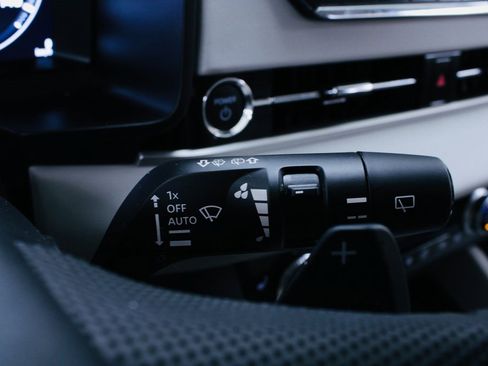 Used 2023 Mitsubishi Outlander SEL image 9