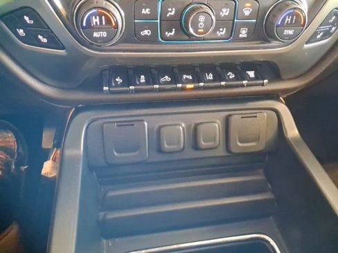 Used 2017 Chevrolet Silverado 2500 LTZ w/ Duramax Plus Package image 17