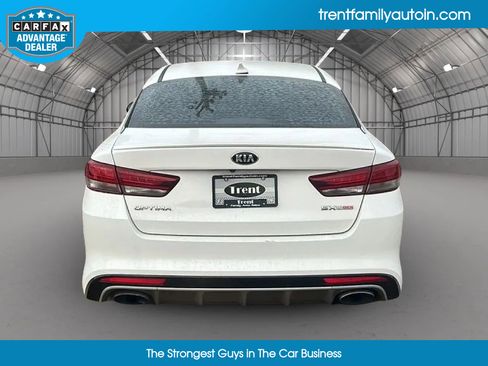 Used 2017 Kia Optima SX image 8