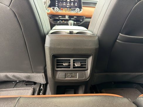 New 2026 GMC Canyon AT4 AWD/4WD image 12