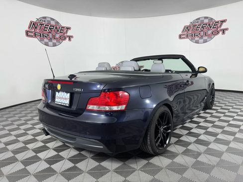 Used 2009 BMW 135i Convertible image 13