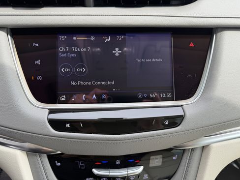 Used 2024 Cadillac XT5 Premium Luxury w/ Technology Package AWD/4WD image 34