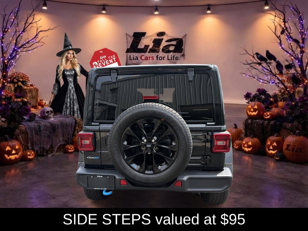 Certified 2023 Jeep Wrangler Unlimited Sahara w/ Cold Weather Group AWD/4WD image 5