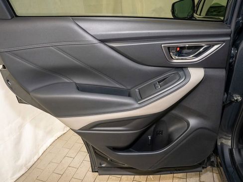 Used 2024 Subaru Forester Limited image 11