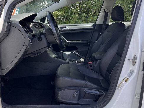 Used 2017 Volkswagen Golf Wolfsburg Edition FWD image 13