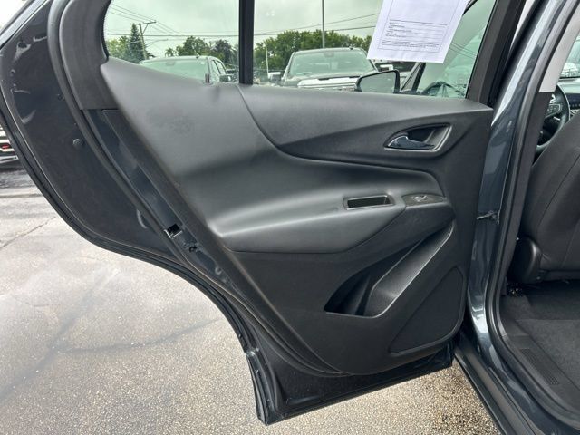 Used 2023 Chevrolet Equinox LT AWD/4WD image 18