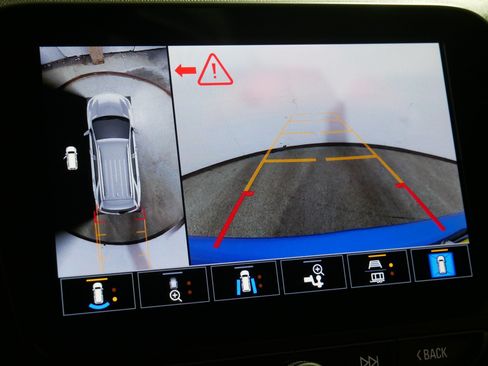 Used 2024 Chevrolet Equinox LT AWD/4WD image 33