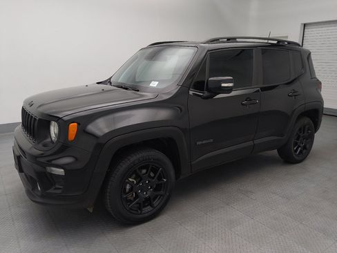 Used 2020 Jeep Renegade Altitude AWD/4WD image 2