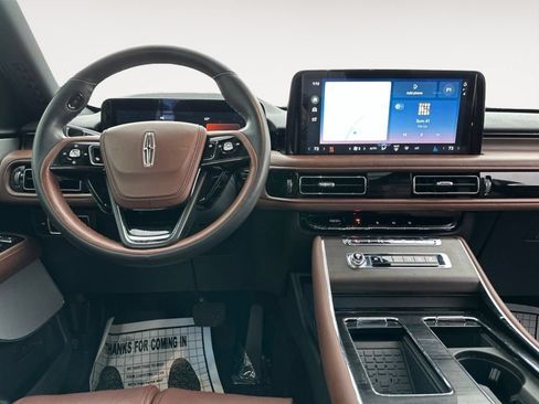Used 2025 Lincoln Aviator Reserve w/ Equipment Group 201A AWD/4WD image 20