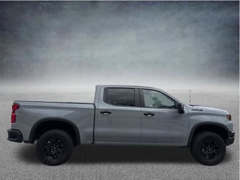 Used 2024 Chevrolet Silverado 1500 ZR2 w/ Dark Appearance Package AWD/4WD image 6