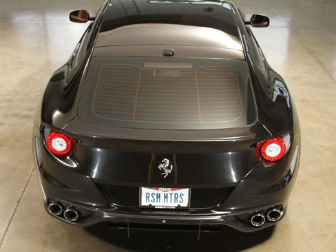 Used 2016 Ferrari FF image 65
