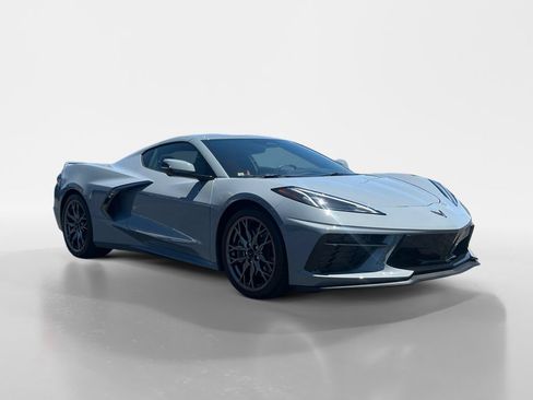 Used 2024 Chevrolet Corvette Stingray Coupe w/ Z51 Performance Package RWD image 8