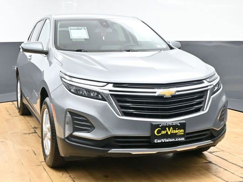 Used 2023 Chevrolet Equinox LT AWD/4WD image 4