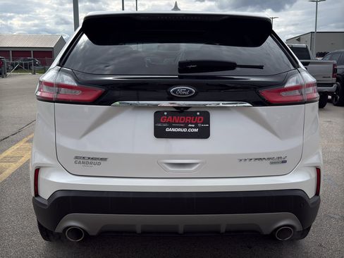 Used 2019 Ford Edge Titanium w/ Cold Weather Package AWD/4WD image 7