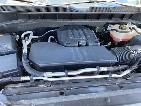 Used 2021 Chevrolet Silverado 1500 LT AWD/4WD image 21