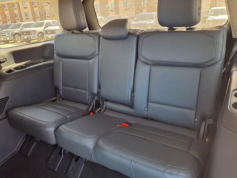 New 2026 Ford Expedition Active image 20