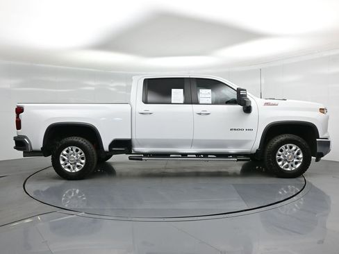 Used 2024 Chevrolet Silverado 2500 LT image 21