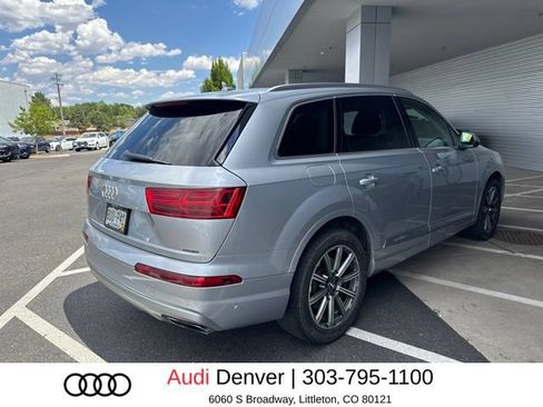 Used 2019 Audi Q7 3.0T Prestige w/ Prestige Package AWD/4WD image 3