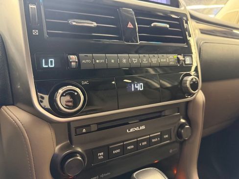 Used 2023 Lexus GX 460 Premium w/ Premium Package AWD/4WD image 27