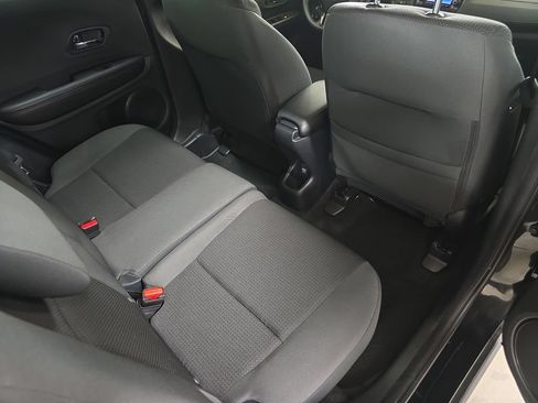 Used 2022 Honda HR-V LX image 16