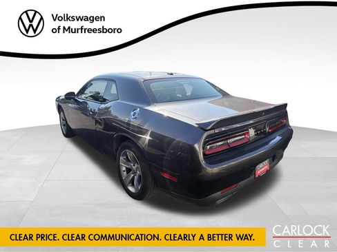 Used 2019 Dodge Challenger SXT RWD image 3