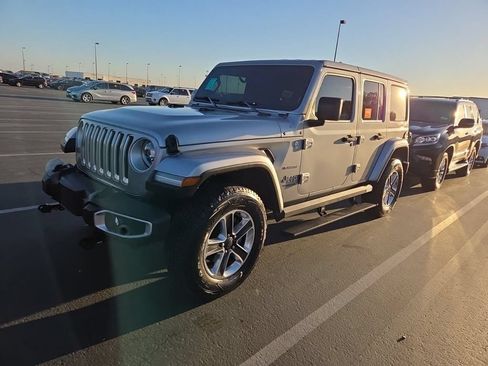 Used 2020 Jeep Wrangler Unlimited Sahara AWD/4WD image 1