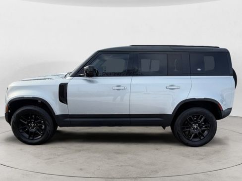 Certified 2024 Land Rover Defender 110 S AWD/4WD image 7