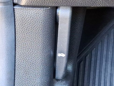 Used 2018 Kia Soul image 24